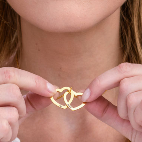 Personalized Love Heart Pendant Necklace Women Customized Name Engraving Necklace