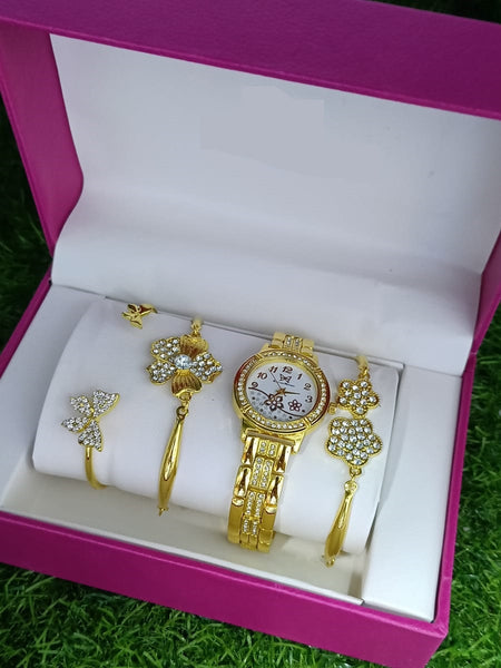 Empress Time With Bracelet Set